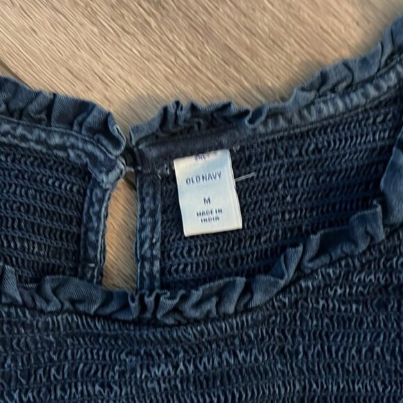 Old navy smocked midi dress Medium - Picture 3 of 4